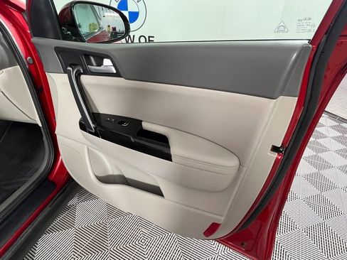 Used 2019 Kia Sportage EX w/ EX Premium Package image 25