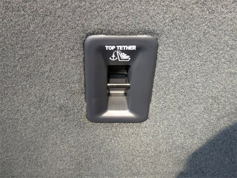 New 2026 Chevrolet Equinox ACTIV w/ Safety and Technology Package image 32