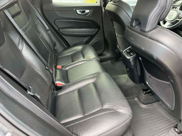 Used 2021 Volvo XC60 T5 Inscription w/ Protection Package Premier AWD/4WD image 22