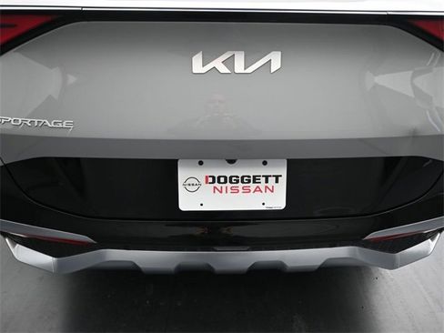 Used 2023 Kia Sportage SX image 14