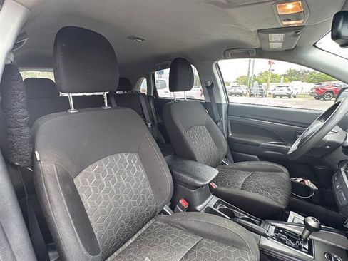 Used 2024 Mitsubishi Outlander Sport AWD image 28