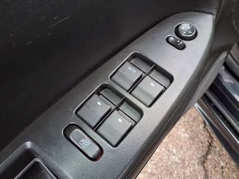 Used 2012 Chevrolet Impala LTZ image 13