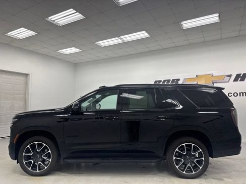 Used 2025 Chevrolet Tahoe RST w/ Comfort Package AWD/4WD image 8