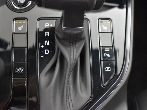 Used 2025 Kia Niro EX image 21