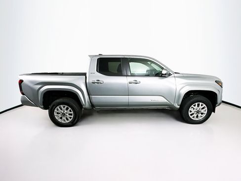 Used 2024 Toyota Tacoma SR5 image 10