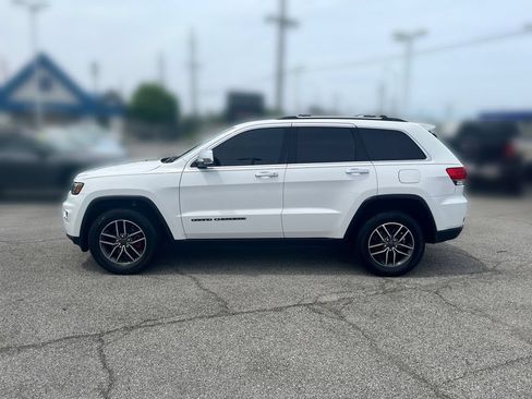 Used 2019 Jeep Grand Cherokee Limited w/ Luxury Group II AWD/4WD image 2