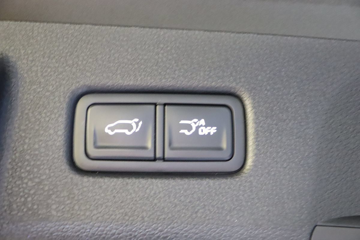 Used 2024 Kia Telluride EX w/ EX Captain's Chair Package FWD image 55