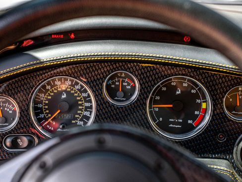 Used 2001 Lamborghini Diablo VT image 18