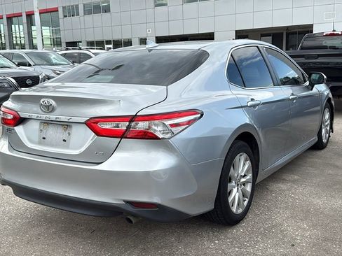 Used 2019 Toyota Camry LE w/ Convenience Package image 3