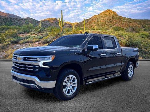 Used 2024 Chevrolet Silverado 1500 LTZ w/ LTZ Convenience Package II AWD/4WD image 9