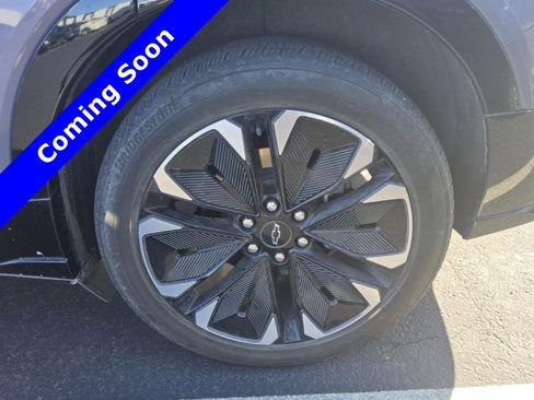 Used 2024 Chevrolet Blazer EV RS AWD/4WD image 19