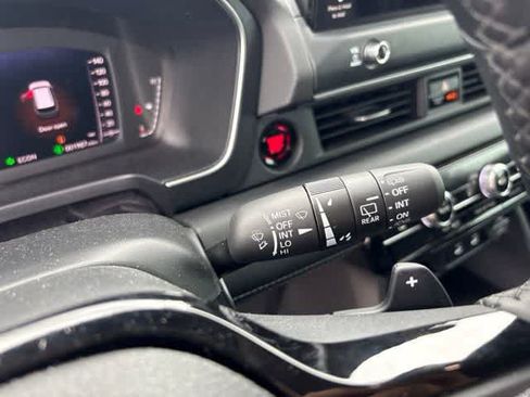 Used 2026 Honda Pilot EX-L image 17
