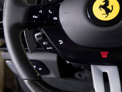 Used 2025 Ferrari Purosangue AWD/4WD image 31