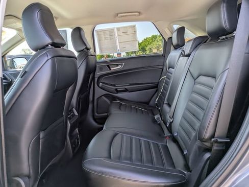 Certified 2024 Ford Edge SEL w/ Convenience Package AWD/4WD image 14