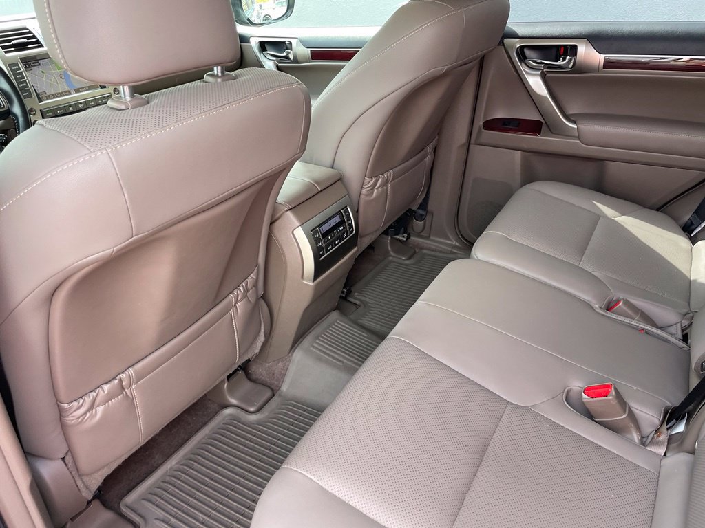 Used 2019 Lexus GX 460 Premium AWD/4WD image 8