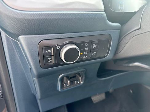 New 2026 Ford Maverick XLT image 11