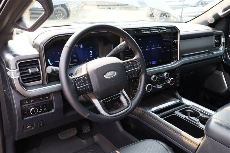 Used 2024 Ford F350 Platinum AWD/4WD image 20