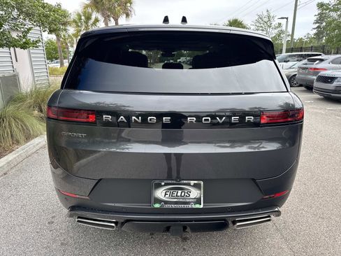 New 2026 Land Rover Range Rover Sport SE AWD/4WD image 7