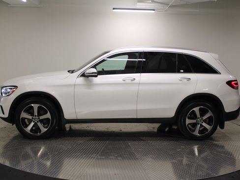 Certified 2020 Mercedes-Benz GLC 300 4MATIC image 2