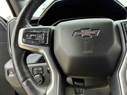 Used 2022 Chevrolet Silverado 1500 LT Trail Boss w/ LT Trail Boss Premium Package AWD/4WD image 27