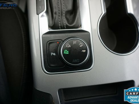Used 2019 Chevrolet Blazer LT AWD/4WD image 36