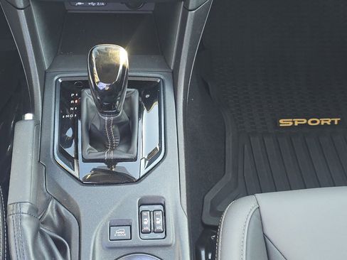 Used 2022 Subaru Crosstrek 2.5i Sport w/ Moonroof Package image 20