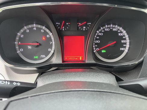 Used 2017 GMC Terrain SLE image 9