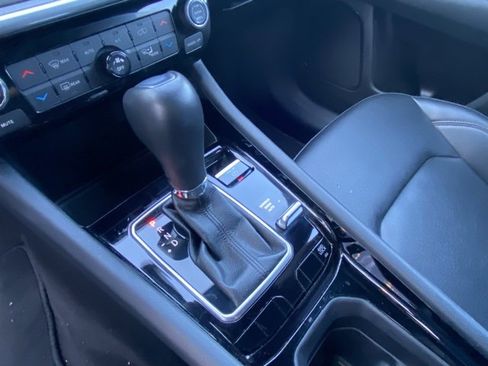 Used 2024 Jeep Compass Limited image 22