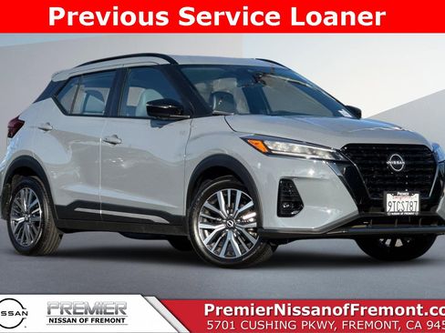 Certified 2024 Nissan Kicks SR w/ SR Premium Package image 1