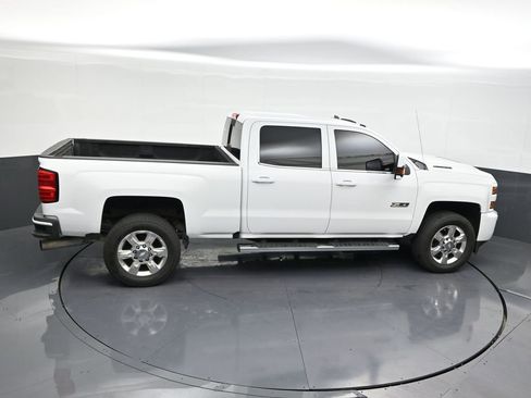 Used 2018 Chevrolet Silverado 2500 LTZ w/ Duramax Plus Package image 20