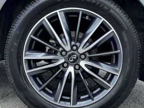 Used 2017 INFINITI QX60 FWD w/ Deluxe Technology Package image 14