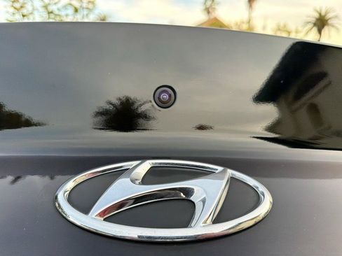 Used 2021 Hyundai Sonata Limited w/ Preferred Accessory Package FWD image 69