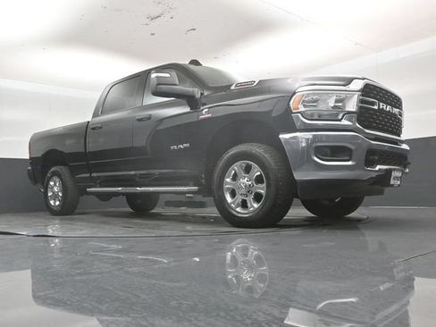 Used 2024 RAM 2500 Big Horn AWD/4WD image 50