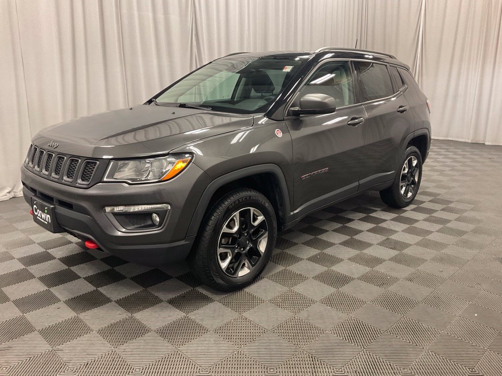 Used 2018 Jeep Compass Trailhawk w/ Navigation Group AWD/4WD image 9