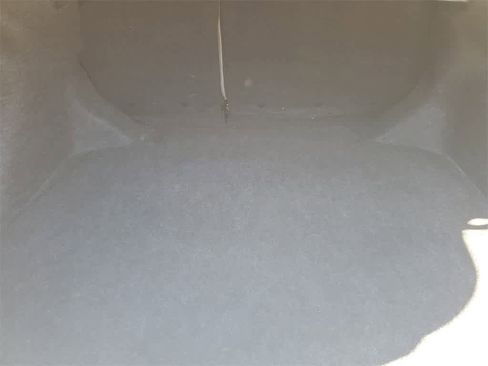 Used 2015 Toyota Corolla LE image 9