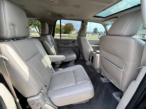 Used 2013 Ford Expedition EL Limited RWD image 17