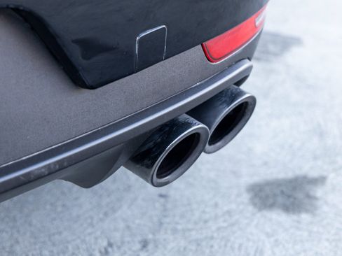 Used 2021 Porsche Macan image 20