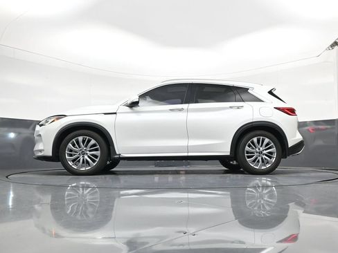 Used 2023 INFINITI QX50 Luxe FWD image 22