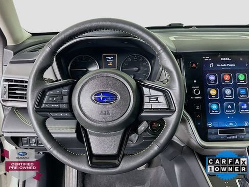 Certified 2025 Subaru Outback Onyx Edition AWD/4WD image 11