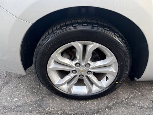 Used 2019 Chevrolet Cruze LT w/ LT Fleet Convenience Package image 17