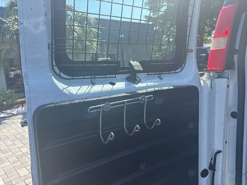 Used 2013 GMC Savana 2500 w/ Cold Climate Package image 13