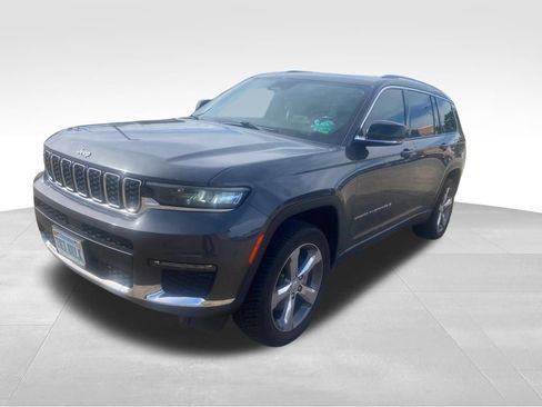 Used 2021 Jeep Grand Cherokee L Limited AWD/4WD image 2