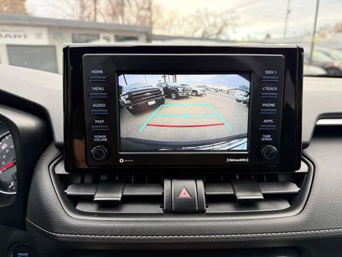 Used 2021 Toyota RAV4 XLE w/ Convenience Package image 34