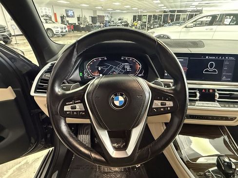 Used 2021 BMW X5 sDrive40i w/ Premium Package RWD image 13