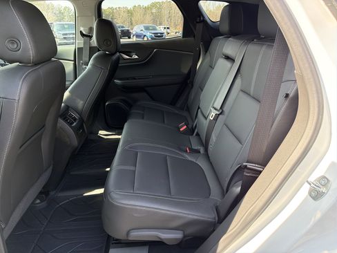 Used 2023 Chevrolet Blazer LT image 21