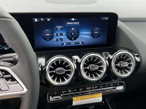 Certified 2026 Mercedes-Benz GLA 250 4MATIC image 19