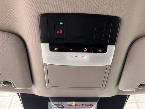 Used 2025 Nissan Pathfinder SV FWD image 52