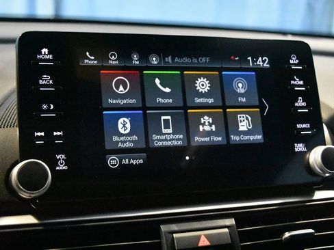 Used 2022 Honda Accord Touring image 12