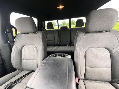 Used 2019 RAM 1500 Big Horn AWD/4WD image 36