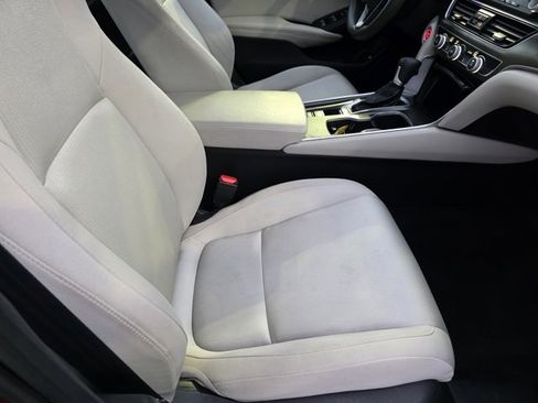Used 2020 Honda Accord LX image 13